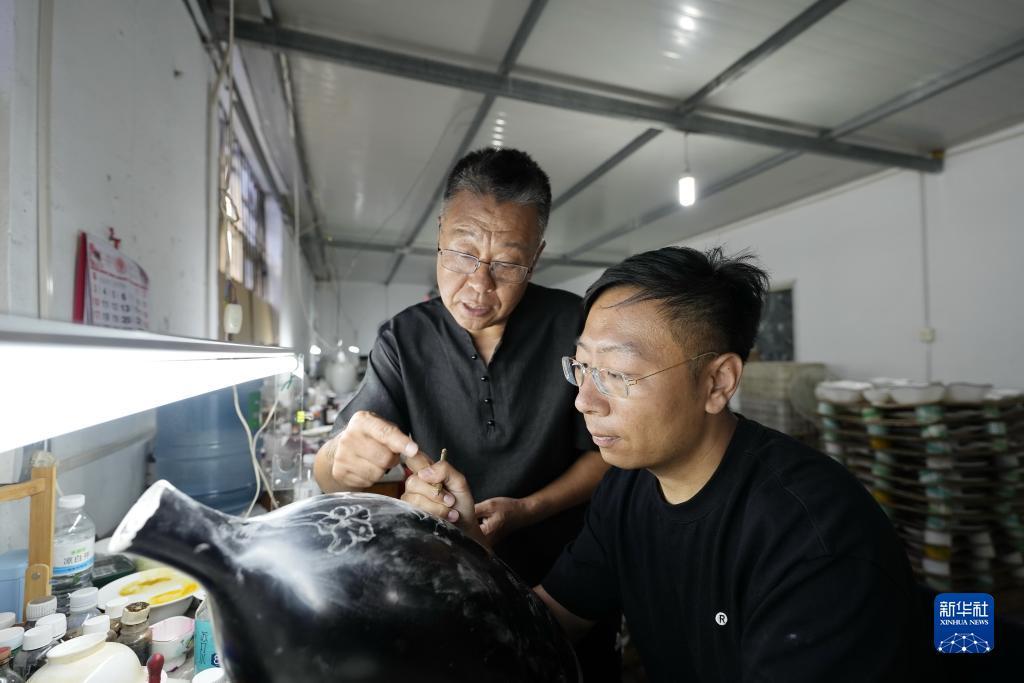 银钻娱乐苹果版下载